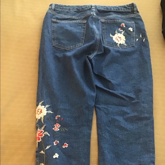 NWOT TOPSHOP EMBROIDERED JEAN - Picture 4 of 7